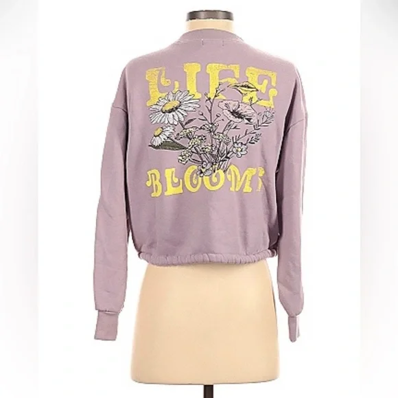 Urban Nation Lavender Life Blooms Graphic Crew Neck Sweatshirt - Picture 1 of 12